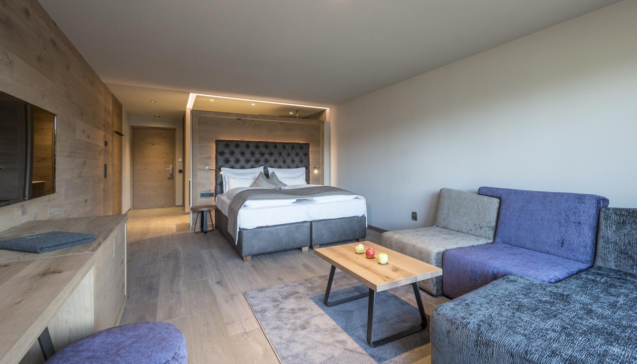 Hotel Madonna Kastelruth Buitenkant foto